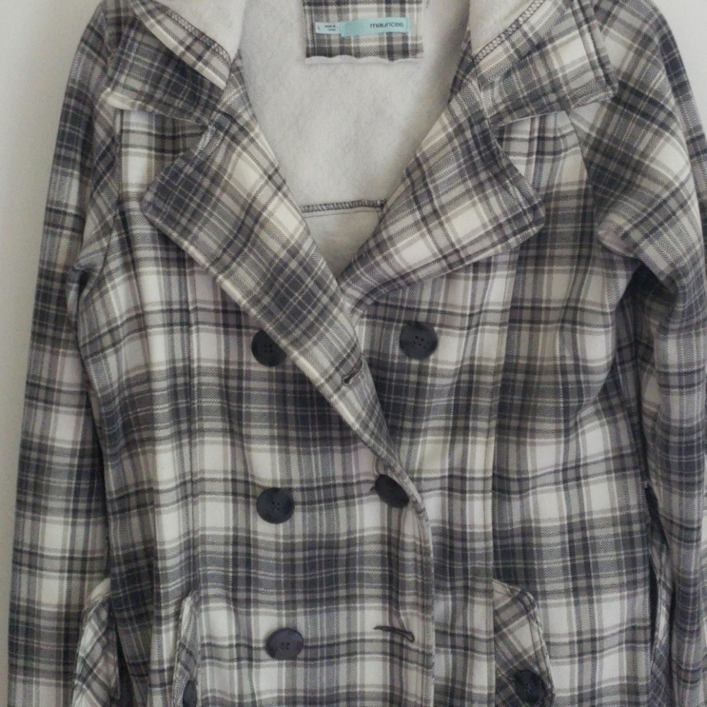 Super cute plaid jacket